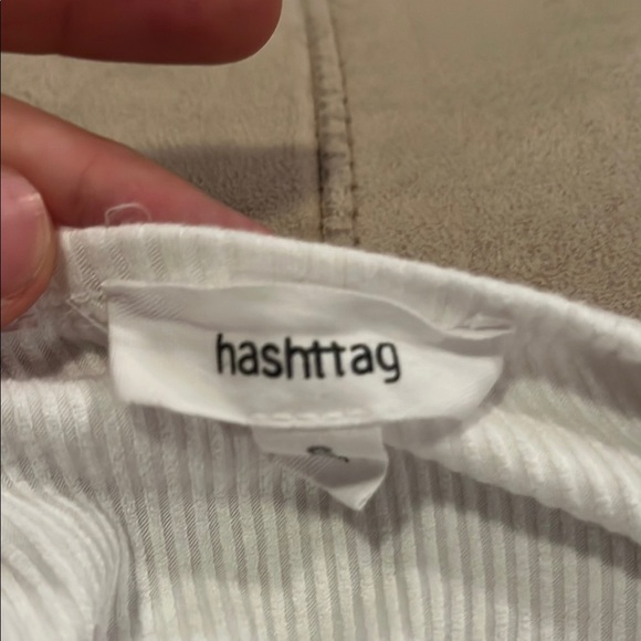 Hashttag Girls White Top Size Small - Picture 3 of 5